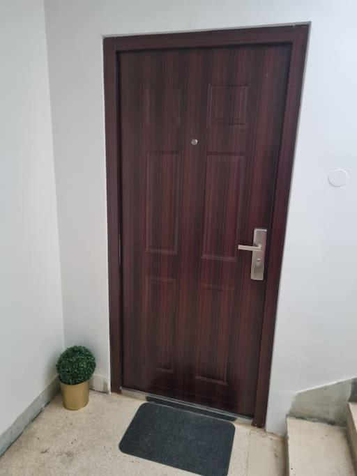 Studio Apartman Bojana 34M2,Free Wifi,Parking 锡萨克 外观 照片